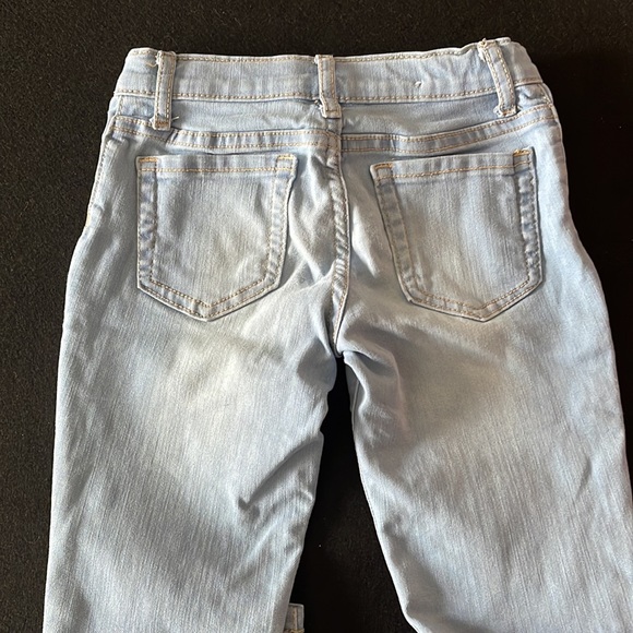Children’s Place “Place” Girls Size 6 Light Denim Jeggings - Picture 4 of 7